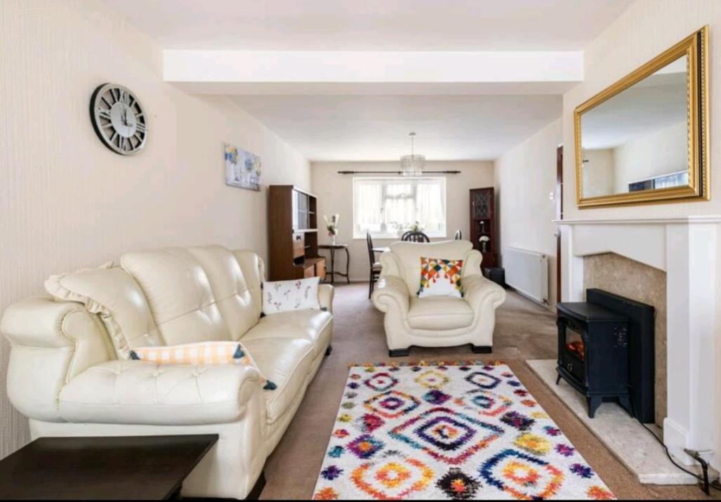 London Stratford Holiday Home Exterior photo